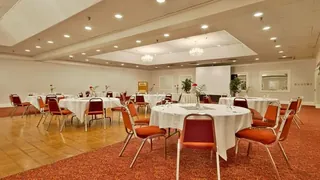 Days Hotel & Conference Centre Toronto Airport East
