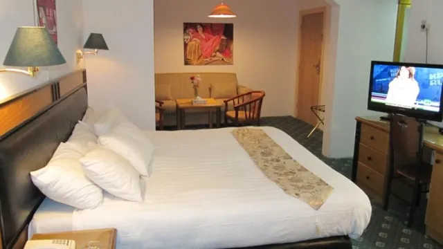 Edom Hotel Petra photo 1