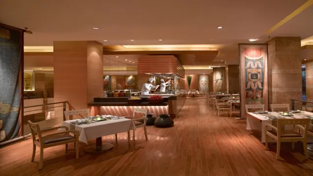 Grand Hotel Mumbai photo 2