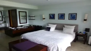 Best Western Plus Roundhouse Suites Boston