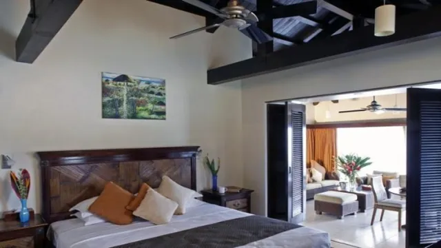 Holiday Inn Resort Clark Field Pampanga photo 3