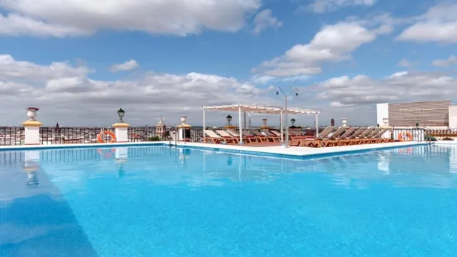 Tryp Macarena Hotel Seville photo 3