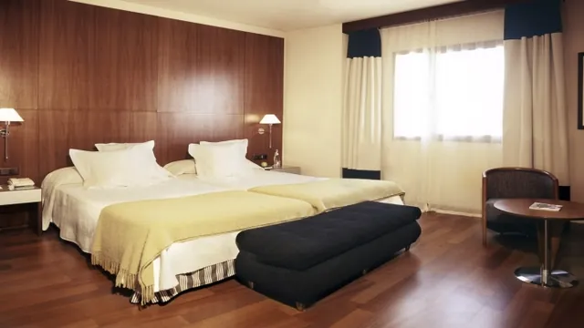NH Viapol Hotel Seville photo 4