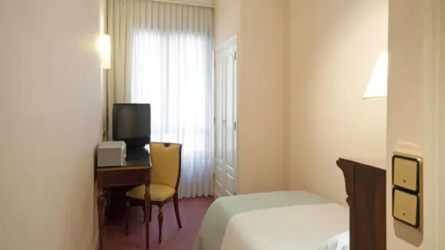 Tryp Arenal Hotel Bilbao photo 2