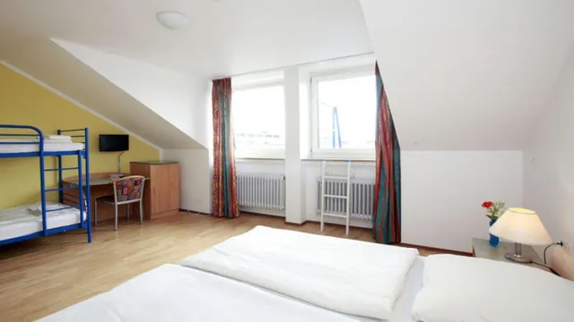 Best Western Univers Hotel Cannes photo 2