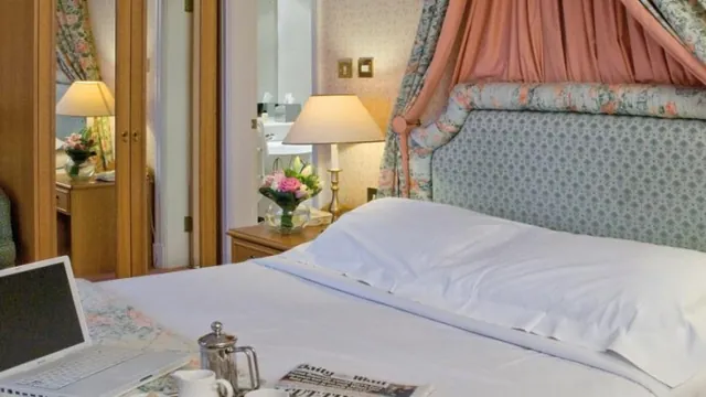 The Lymm Hotel Warrington photo 2