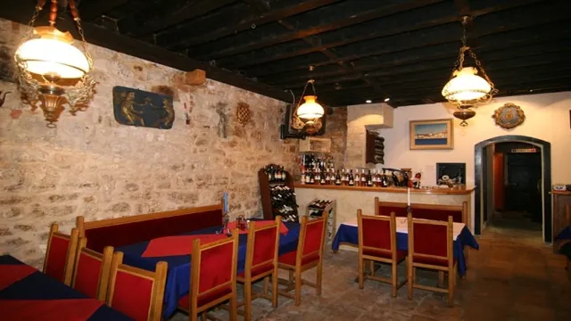 Tragos Hotel Trogir photo 3