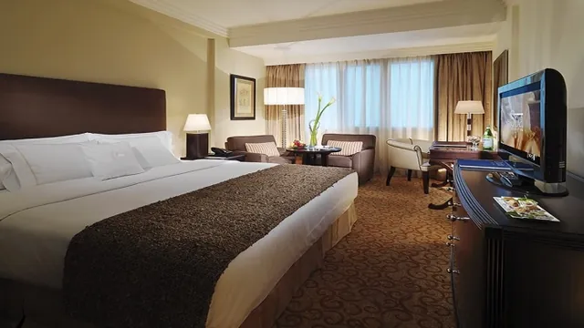 Best Western Plus The Inn & Suites at the Falls Poughkeepsie photo 1