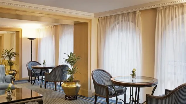 Best Western Plus The Inn & Suites at the Falls Poughkeepsie photo 2