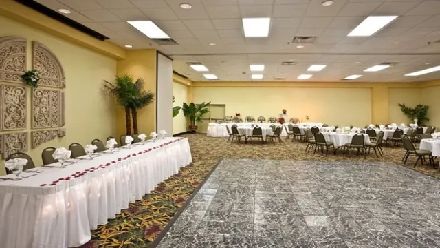 Best Western Center Inn Virginia Beach photo 2