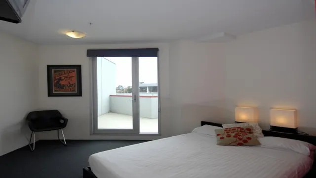 Base St. Kilda Hostel photo 1