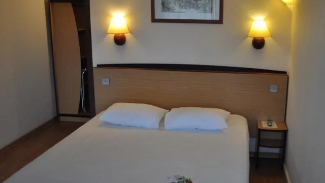 Campanile Hotel Brugge photo 3