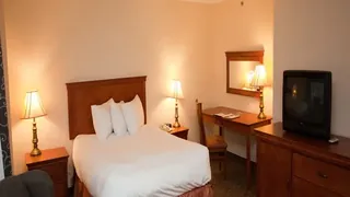 Days Inn Montreal Downtown