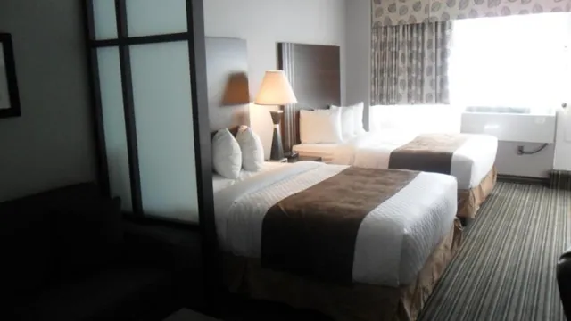 Days Inn Montreal Downtown photo 2