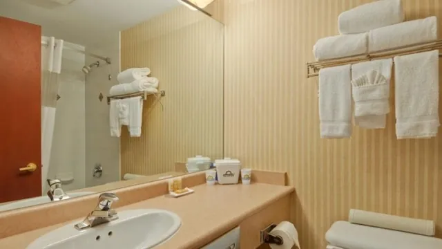 Days Inn Richmond BC photo 2