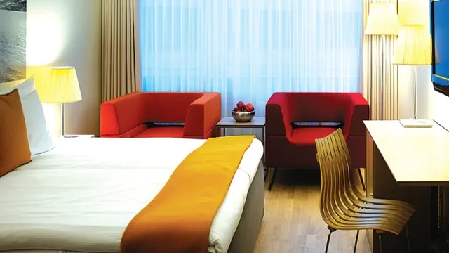 Microtel Inn & Suites by Wyndham Greensboro photo 1