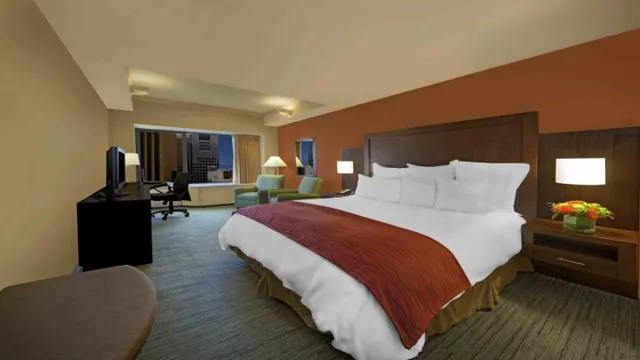 Microtel Inn & Suites by Wyndham Red Deer photo 2