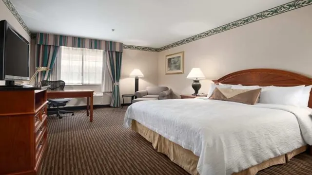 Hilton Palm Springs photo 2