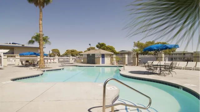 Americas Best Value Inn Las Vegas photo 2