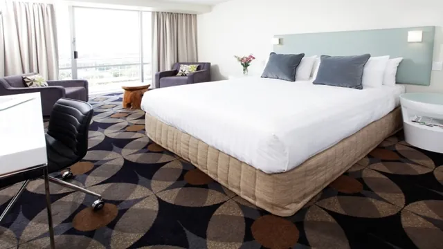 Rydges Gladstone photo 4
