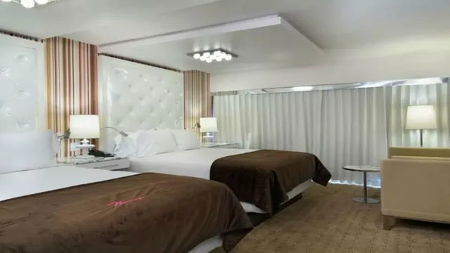 The Quad Resort & Located next to Flamingo photo 3