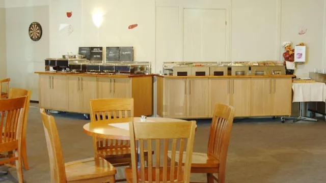 Ramada by Wyndham Augusta Downtown Hotel & Conference Center photo 1