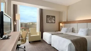 SYLO Hotel Denver Airport, a Ramada by Wyndham