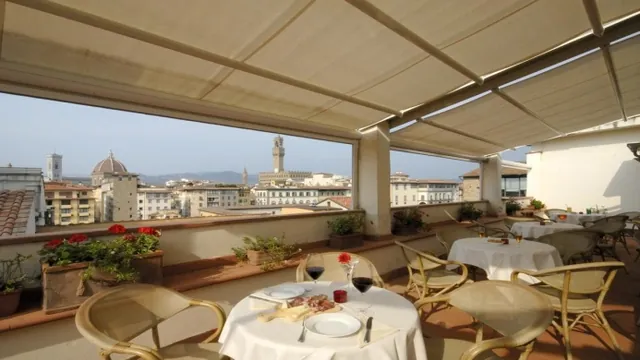 Pitti Palace Al Ponte Vecchio Florence photo 6