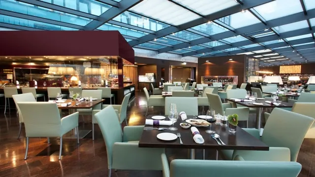 Park Inn by Radisson Berlin-Alexanderplatz photo 6