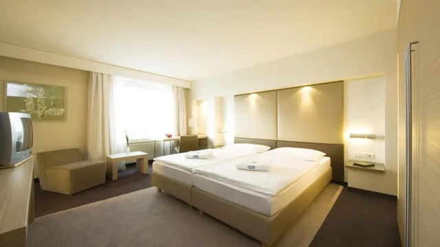 Estrel Hotel Berlin photo 2