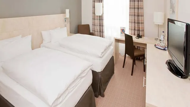 Holiday Inn Hamburg - City Nord photo 3