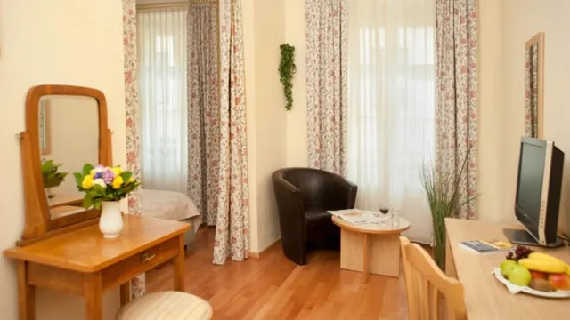 Graf Stadion Hotel Vienna photo 1
