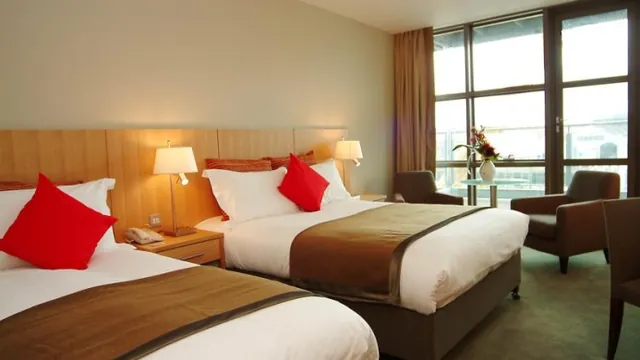 Jurys Inn Cork Hotel photo 1