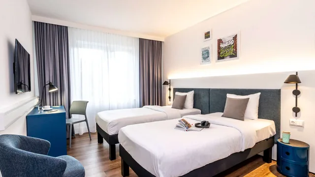 Ibis Styles Hamburg Alster City photo 2