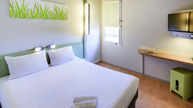 Ramada Encore by Wyndham Geneva photo 3