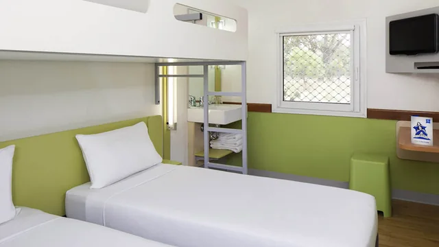 Ibis budget Melbourne Airport photo 1