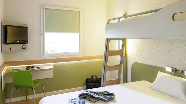 Ibis budget Issoire photo 4
