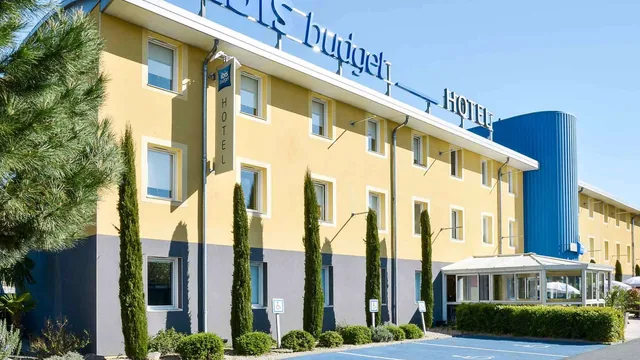 Ibis budget Issoire photo 12