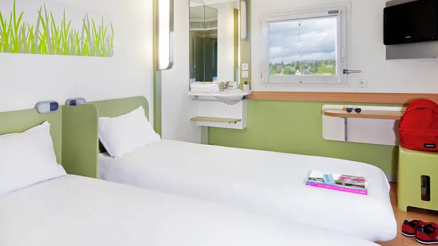 Ibis budget Toulon Centre photo 1