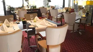 Ramada Encore by Wyndham Whale Cove Hervey Bay