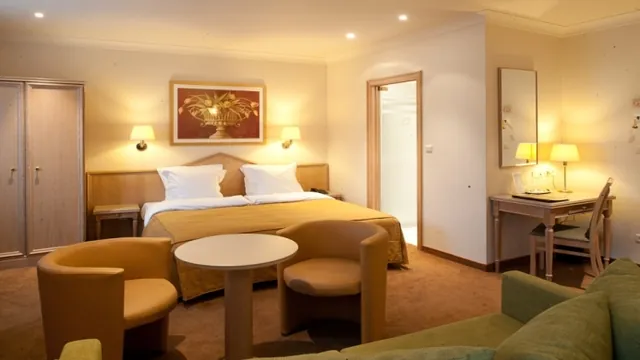 Ramada by Wyndham Iasi City Centre photo 1