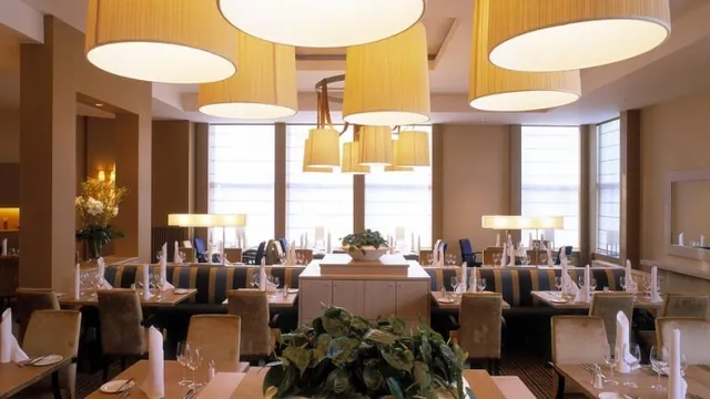 Ramada Plaza Hotel Antwerp photo 2