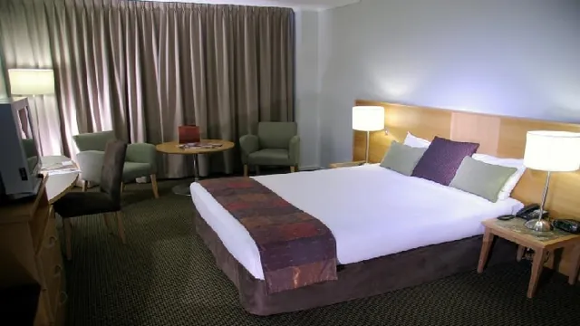 Novotel Perth Hotel Langley photo 2