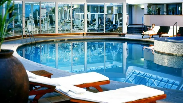 Courtyard by Marriott photo 1