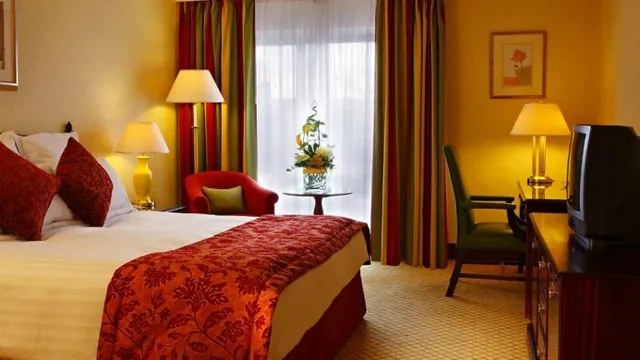 Courtyard by Marriott photo 3