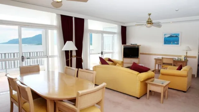Rydges Tradewinds Hotel & Spa Cairns photo 4