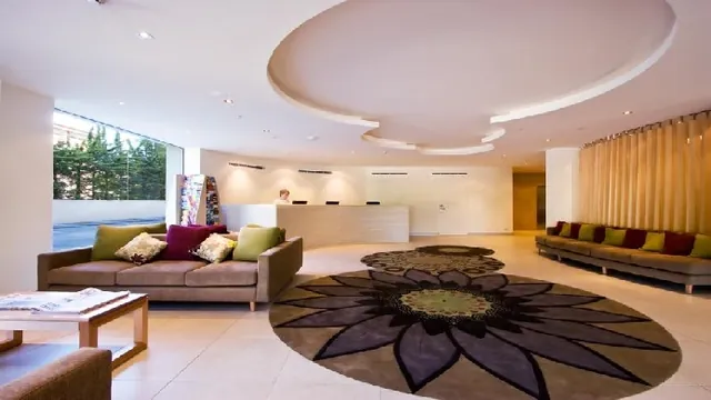 Grand Chifley Adelaide Hotel photo 1
