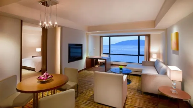 Hyatt Regency Kota Kinabalu Hotel photo 2