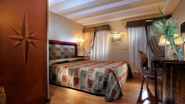 Santa Marina Hotel Venice photo 2