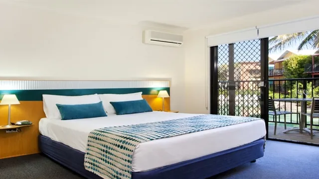 Australis Noosa Lakes Apartments Sunshine Coast photo 6